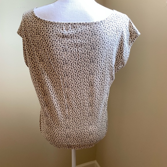 Loft tee with sequin front - Picture 3 of 3